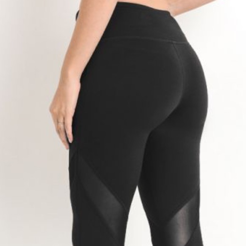 NWT! 🔥 Mono B Criss-Cross Mesh Full Leggings - Picture 7 of 7